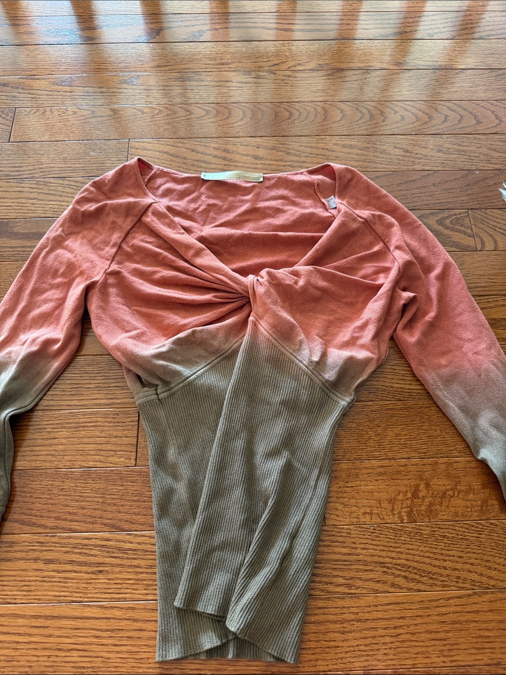 Class Roberto Cavalli Coral to Olive Twist-Front Long Sleeve Top